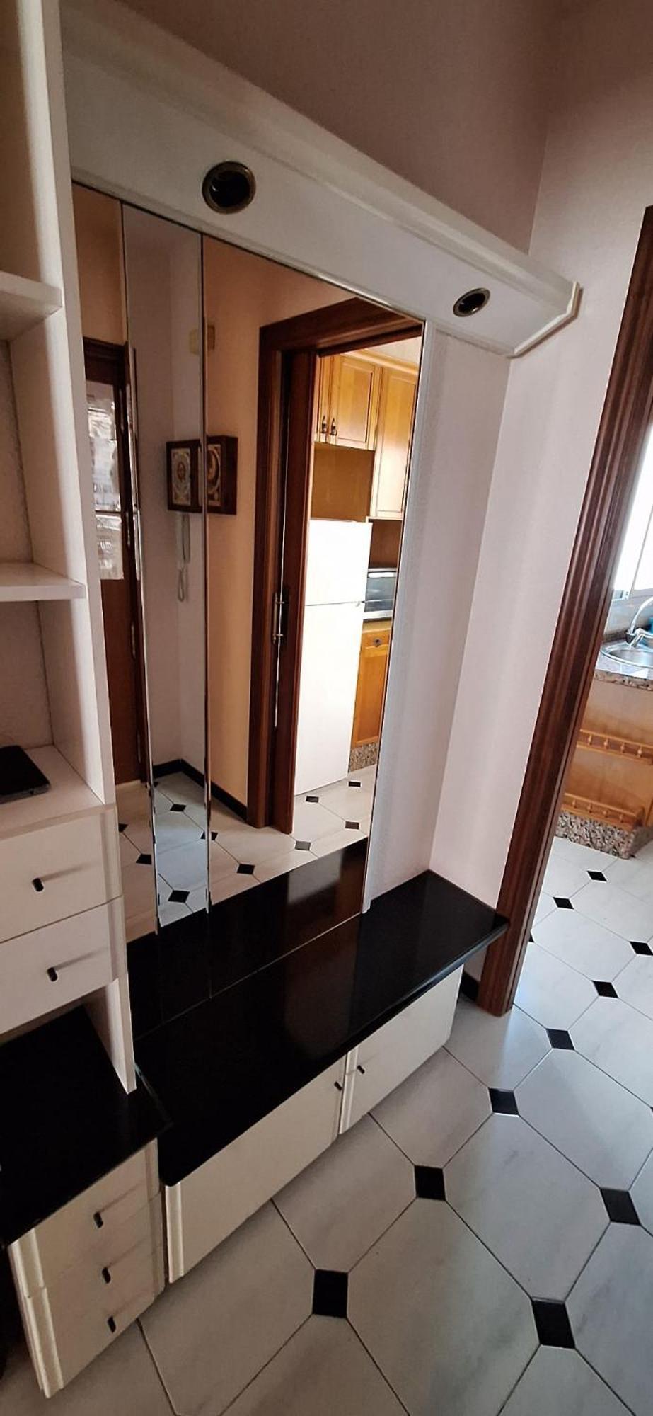 Apartamentos Casa May 1- Centro Benidorm-Solo Mayores De 30 Anos Y Familias Exterior foto